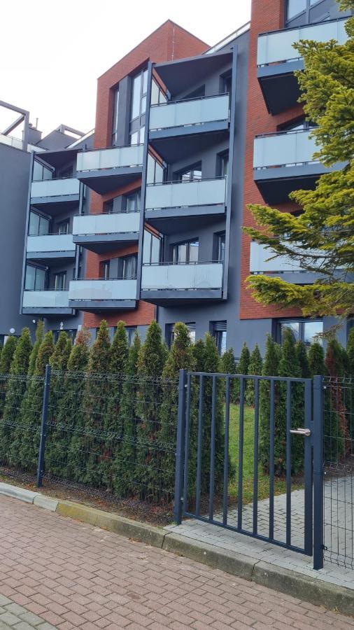 Daira Apartments อุสตรอเนียมอร์สเกีย ภายนอก รูปภาพ