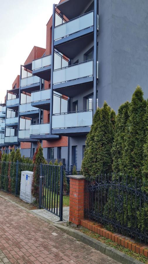 Daira Apartments อุสตรอเนียมอร์สเกีย ภายนอก รูปภาพ