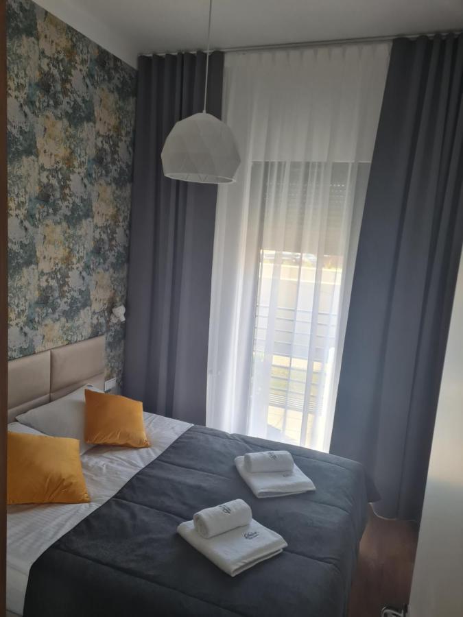 Daira Apartments อุสตรอเนียมอร์สเกีย ภายนอก รูปภาพ