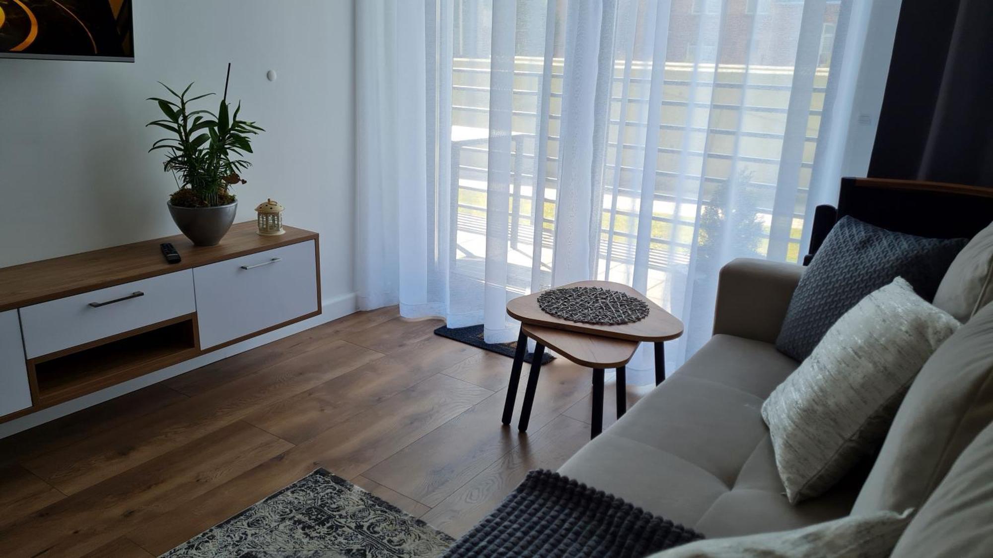 Daira Apartments อุสตรอเนียมอร์สเกีย ภายนอก รูปภาพ